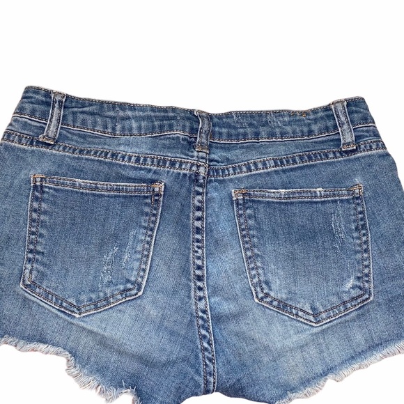 I&M Denim Jean Shorts- Small - Picture 2 of 3